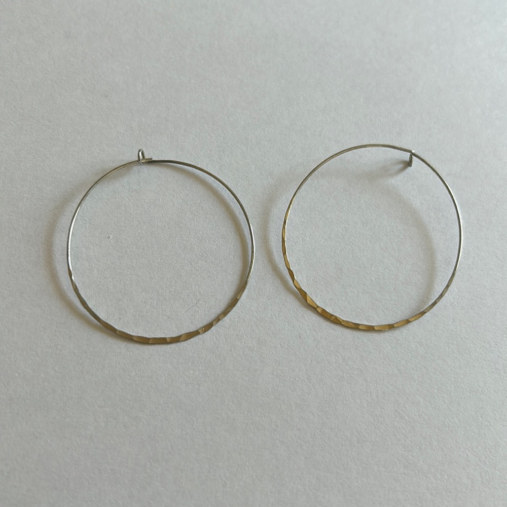 Gold hoops, thin